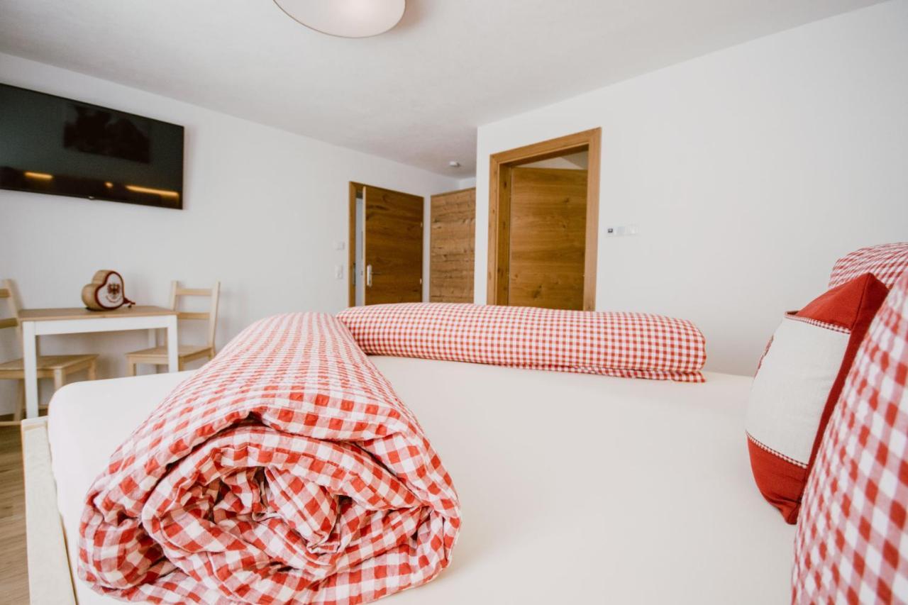 Nedererhof - Gemutliche Zimmer Mit Gemeinschaftskuche Ausserschmirn Eksteriør billede